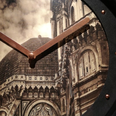 Primo particolare: Idea regalo con immagine del Duomo di Firenze: unisce arte e funzionalità con eleganza senza tempo, catturando l'essenza storica dell'architettura fiorentina